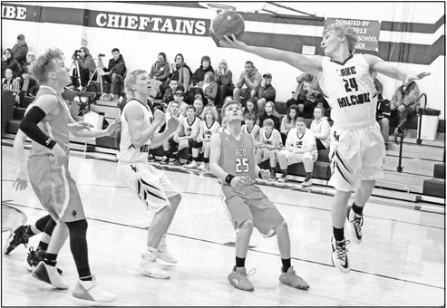 Lake Holcombe moves into second place with wins Lake Holcombe moves into second place with wins