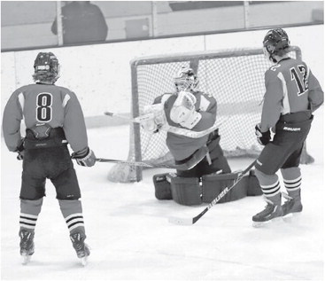 Raiders advance to fifth-place game after blanking the Hodags