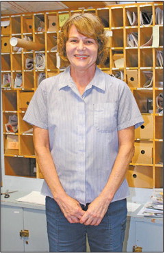 Antieau retires after 20 years in postal service