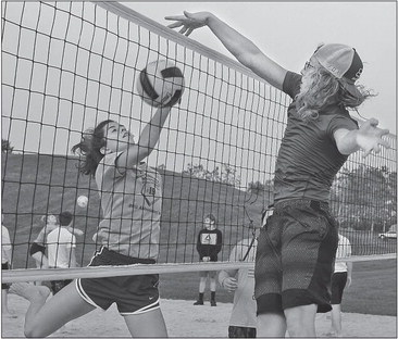 WIAA gives fall sports option to move to spring WIAA gives fall sports option to move to spring