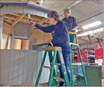 Abby to host drive-thru Christmas parade Dec. 5 Abby to host drive-thru Christmas parade Dec. 5