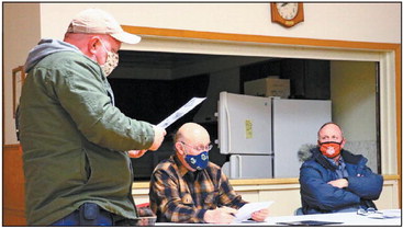 Lake Holcombe Town Board; Stickers required for admittance to yard waste site