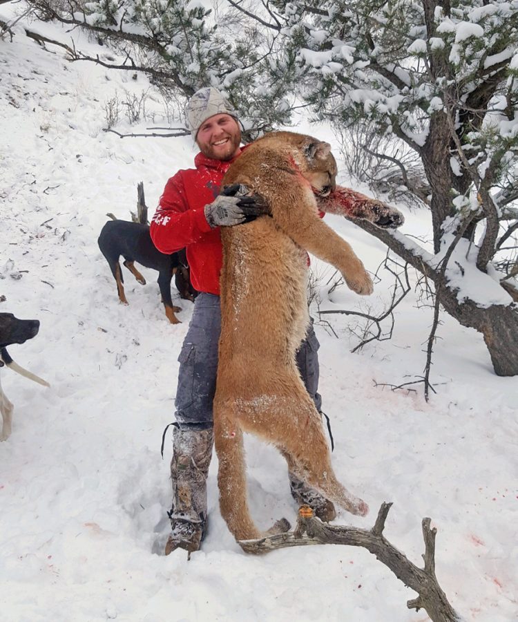 Jones lives his dream of hunting  mountain lions out west