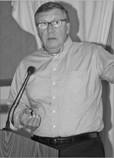 Broadband frustrations