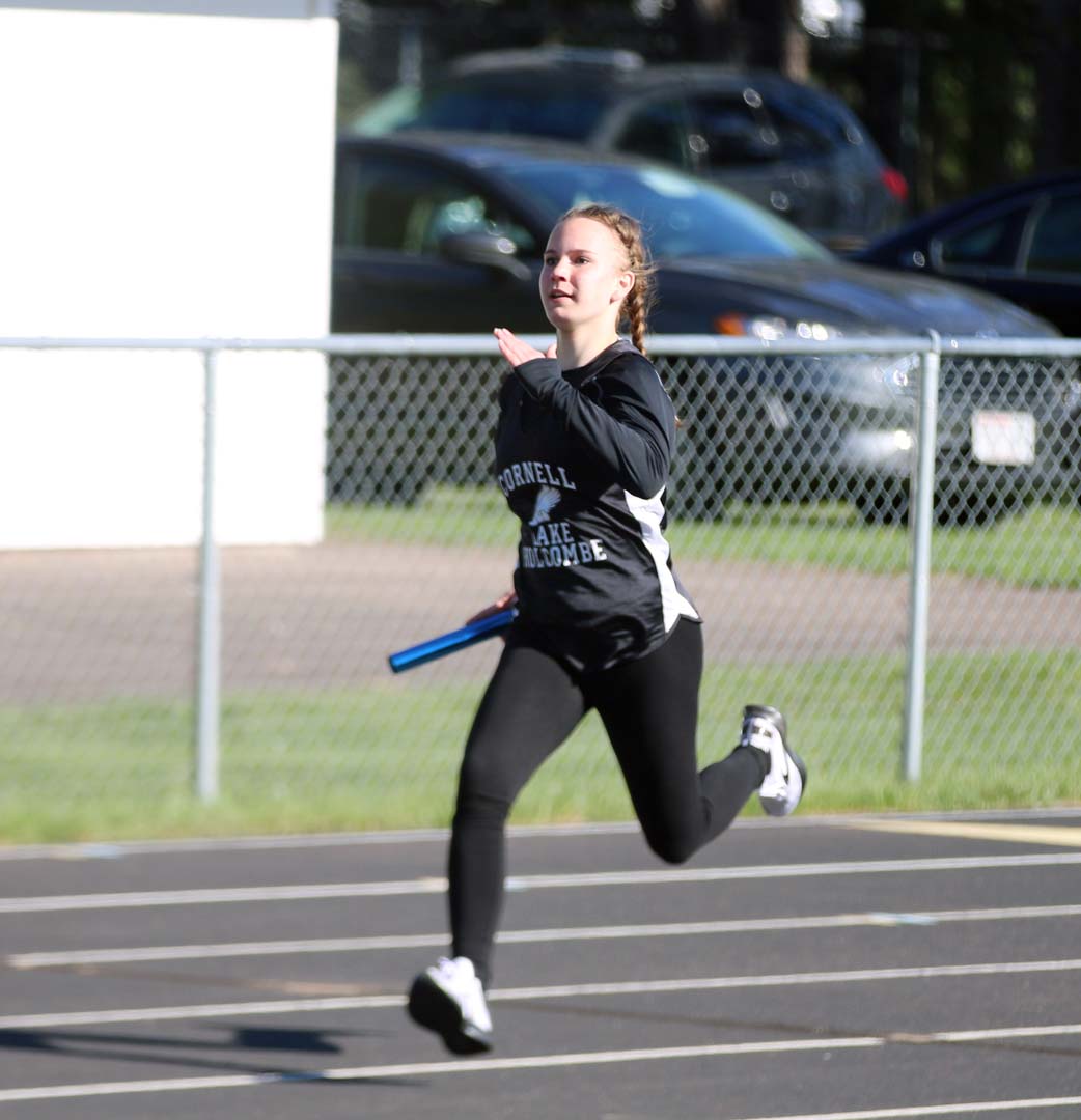 Knights relay teams run over competition