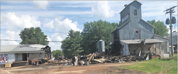 Curtiss Feed Mill hit with Saturday morning blaze Curtiss Feed Mill hit with Saturday morning blaze