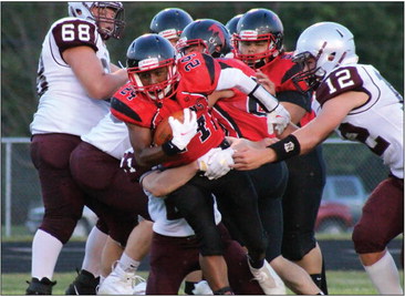 Falcons hold off late charge by Mustangs Falcons hold off late charge by Mustangs
