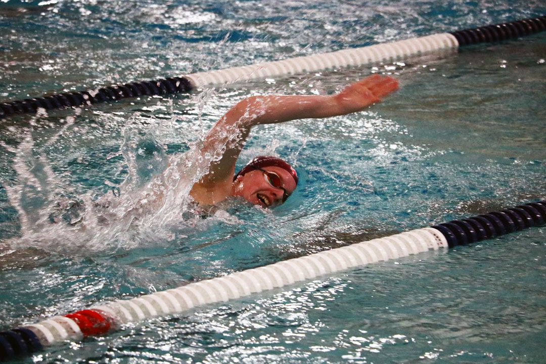 Tridents top T-birds for conference win at home
