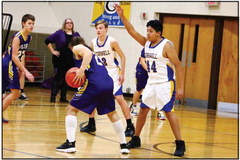 Chiefs split week’s back-to-back games