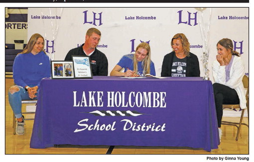 Lechleitner first Chieftain to play in Division 1 basketball