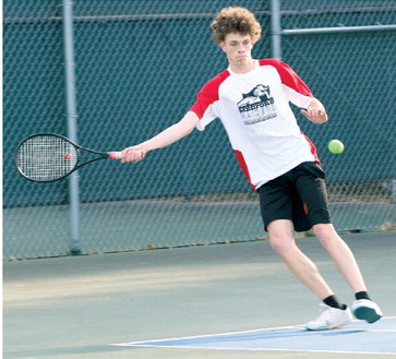 Raiders fall to East, Hodags