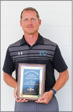 Anders inducted into D-3 track athlete hall of fame Anders inducted into D-3 track athlete hall of fame