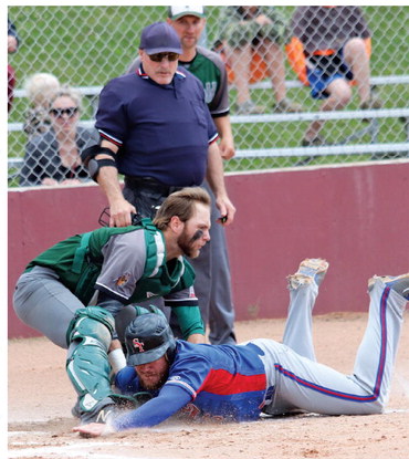 Moondogs get a split in Rib  Lake; Woodticks coast to win