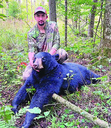 Weiland sticks with it, gets rewarded with his Marathon County bear