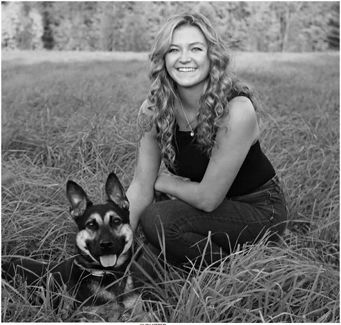 Medford grad’s business is all about the dogs Medford grad’s business is all about the dogs