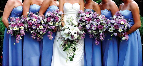 A guide to wedding day floral arrangements A guide to wedding day floral arrangements
