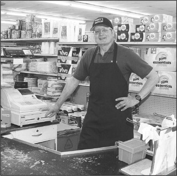 Granton mainstay Roger’s Grocery closing as Nitschke announces his retirement Granton mainstay Roger’s Grocery closing as Nitschke announces his retirement