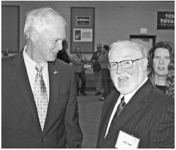 Sen. Johnson, Rep. Tiffany attend Republican party annual dinner in Stetsonville