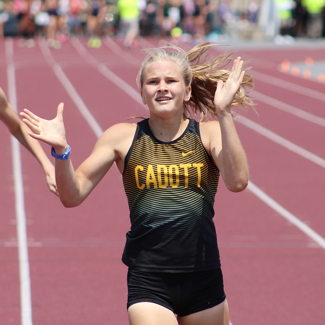 Sonnentag dashes past competition for State title