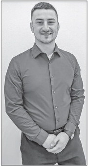 Ellenbecker takes on Marathon assistant role Ellenbecker takes on Marathon assistant role