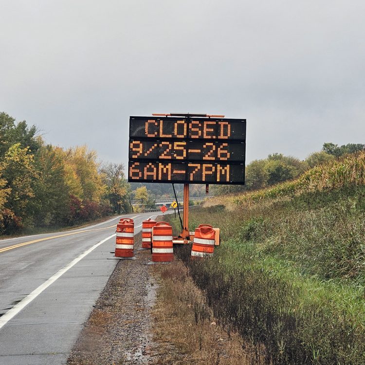 Pavement work causes closure of Cobban Bridge Pavement work causes closure of Cobban Bridge