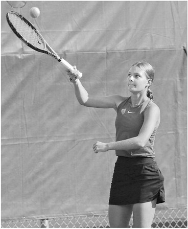 Krug/Ruesch team, Preuss qualify for sectional tennis meet Krug/Ruesch team, Preuss qualify for sectional tennis meet