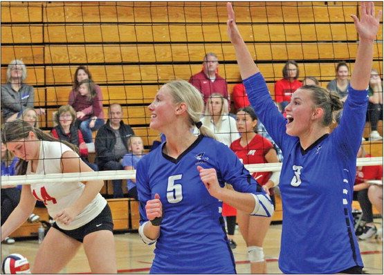 Athens, Edgar get crossover wins Athens, Edgar get crossover wins