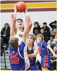 Redmen impress in easy opening night victory