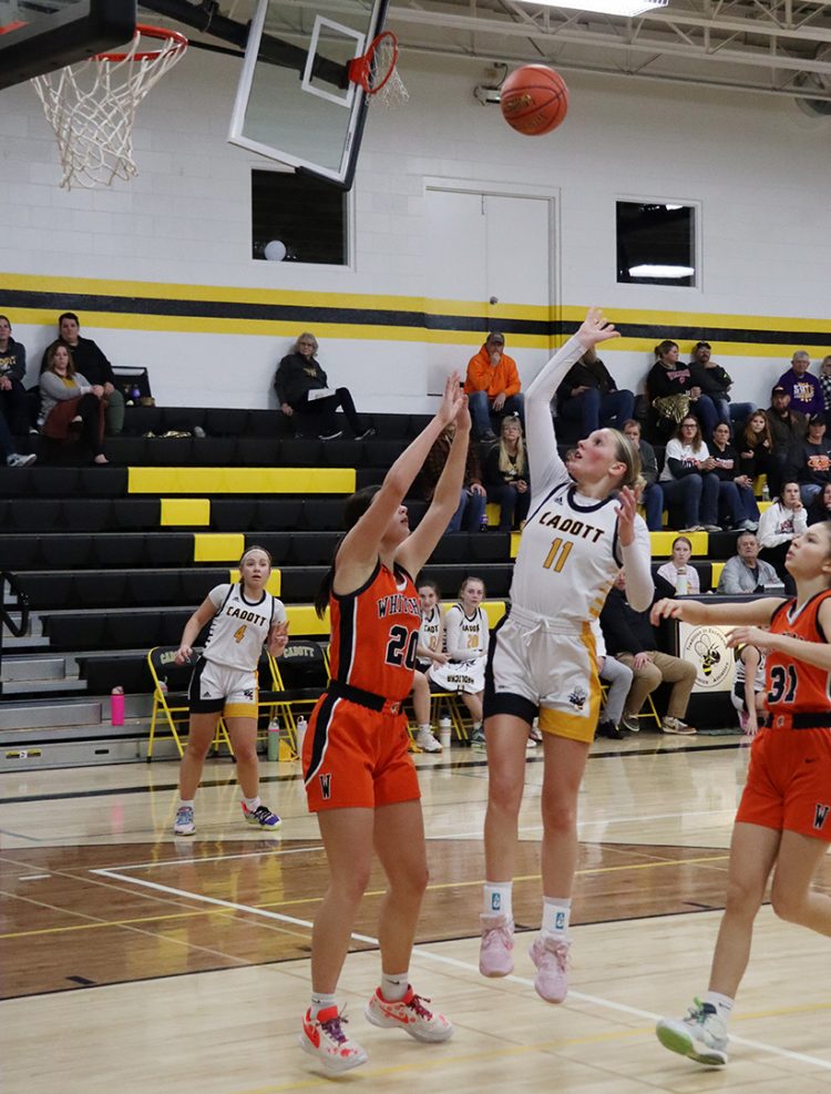 Cadott falls to the Thunder, steals one from the Norse Cadott falls to the Thunder, steals one from the Norse