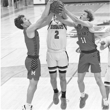 Raiders go outside the box in win; Hodags win GNC title tilt