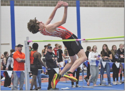 Loyal track and field  competes at  Rosholt invite