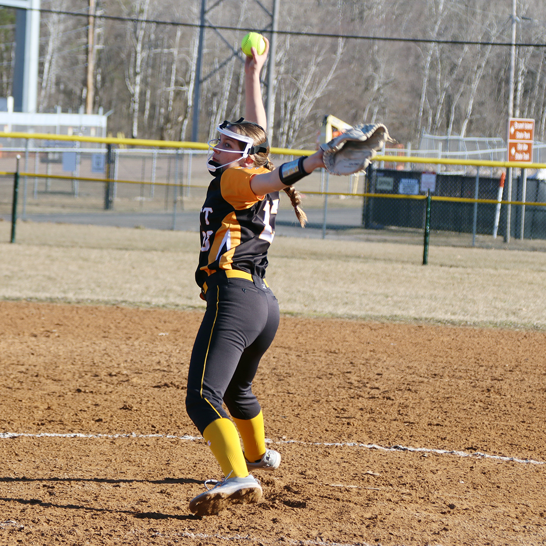 Moldrem throws no-hitter, as Hornets win three of four