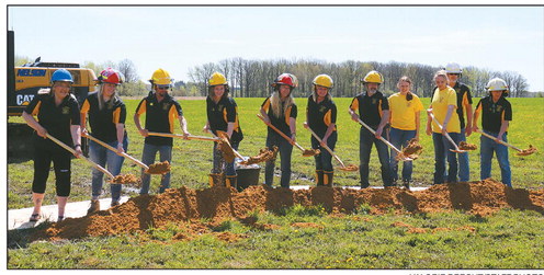 Community leaders break ground on new  Chili fire hall/community center