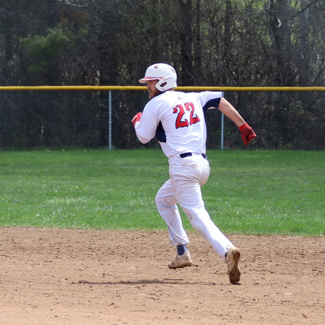 Sox burst hopes of  a Woodticks victory
