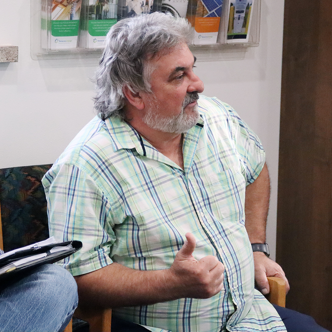 Grant could fully fund library, but site is still in contention