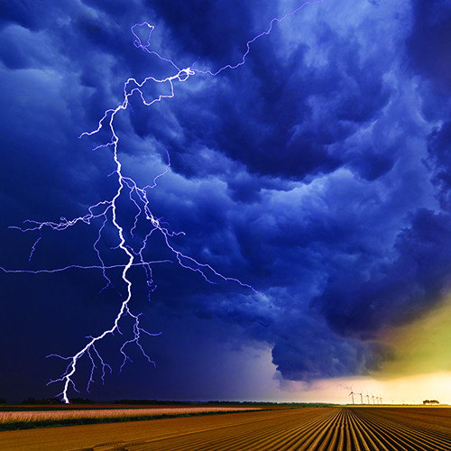 When thunder rolls, head for shelter from lightning