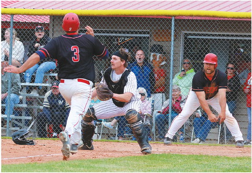 Reds rally to tie it, but late run pushes Monsters to 4-3 win Reds rally to tie it, but late run pushes Monsters to 4-3 win