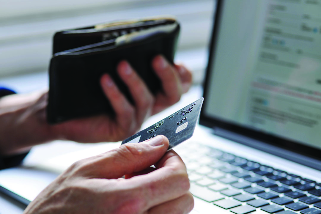 Be cautious before impulse buys through online sources