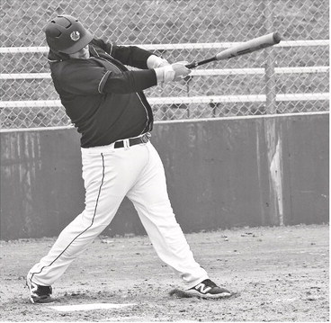 Big 4th-inning lifts Athens in North opener; Redmen win Monday