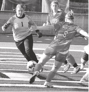 Raiders pay back Pines with rally from an early 2-0 deficit Raiders pay back Pines with rally from an early 2-0 deficit