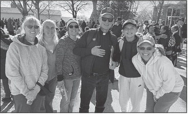 Loyal walkers take part in ‘Walk to Mary’ pilgrimage