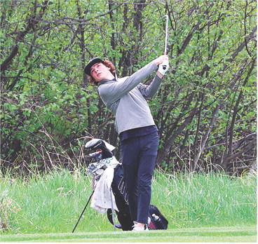 Hintz ties for 3rd in GNC finale; gets second-team spot Hintz ties for 3rd in GNC finale; gets second-team spot