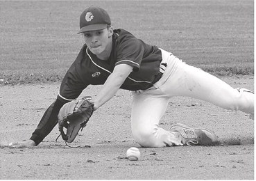 Big fourth inning is turning point as Redmen win regional title