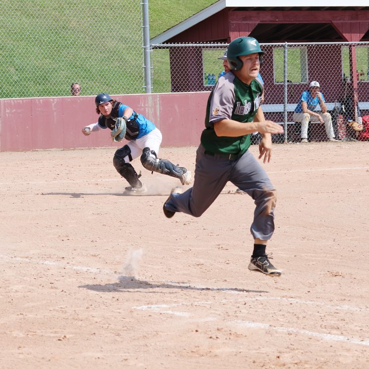 After busy weekend in Small Division, Woodticks still in lead