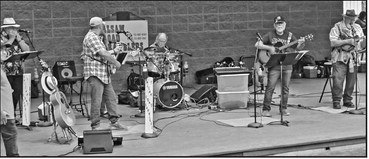 Balsam Road Ramblers perform at Stratford’s IN THE PARK