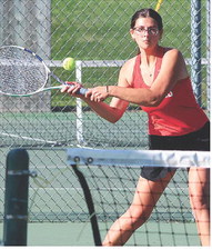 A perfect 21 so far for tennis team