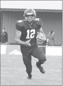 LG football falls short against Amherst for 1st loss of season