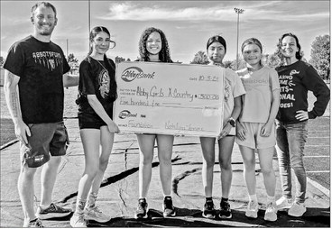 AbbyBank Foundation supports local Cross Country team