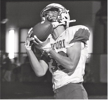 Big team effort for Medford in dominant win over Hodags