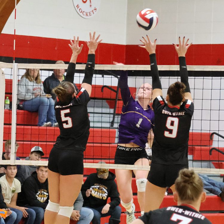 O-W wins two close sets, goes on to sweep Gilman